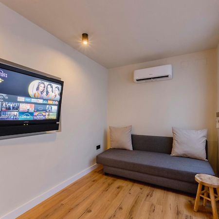 Apartamento Acogedor Frente A Mercat Central Valencia Bagian luar foto