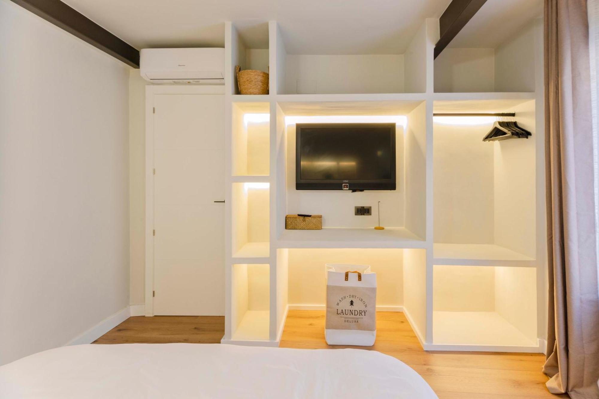 Apartamento Acogedor Frente A Mercat Central Valencia Bagian luar foto