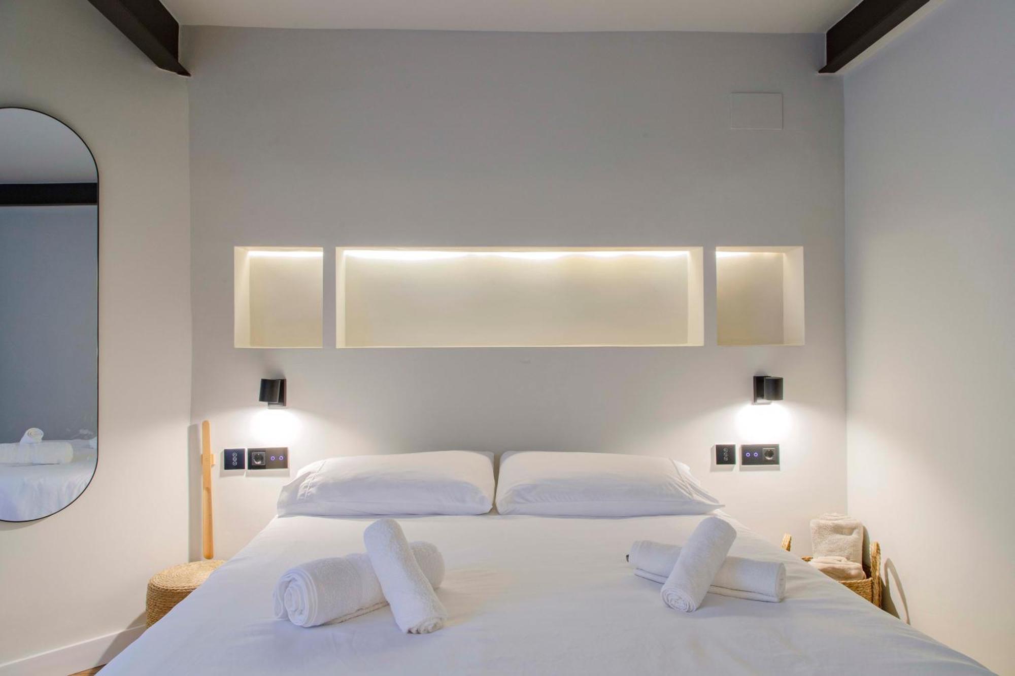 Apartamento Acogedor Frente A Mercat Central Valencia Bagian luar foto