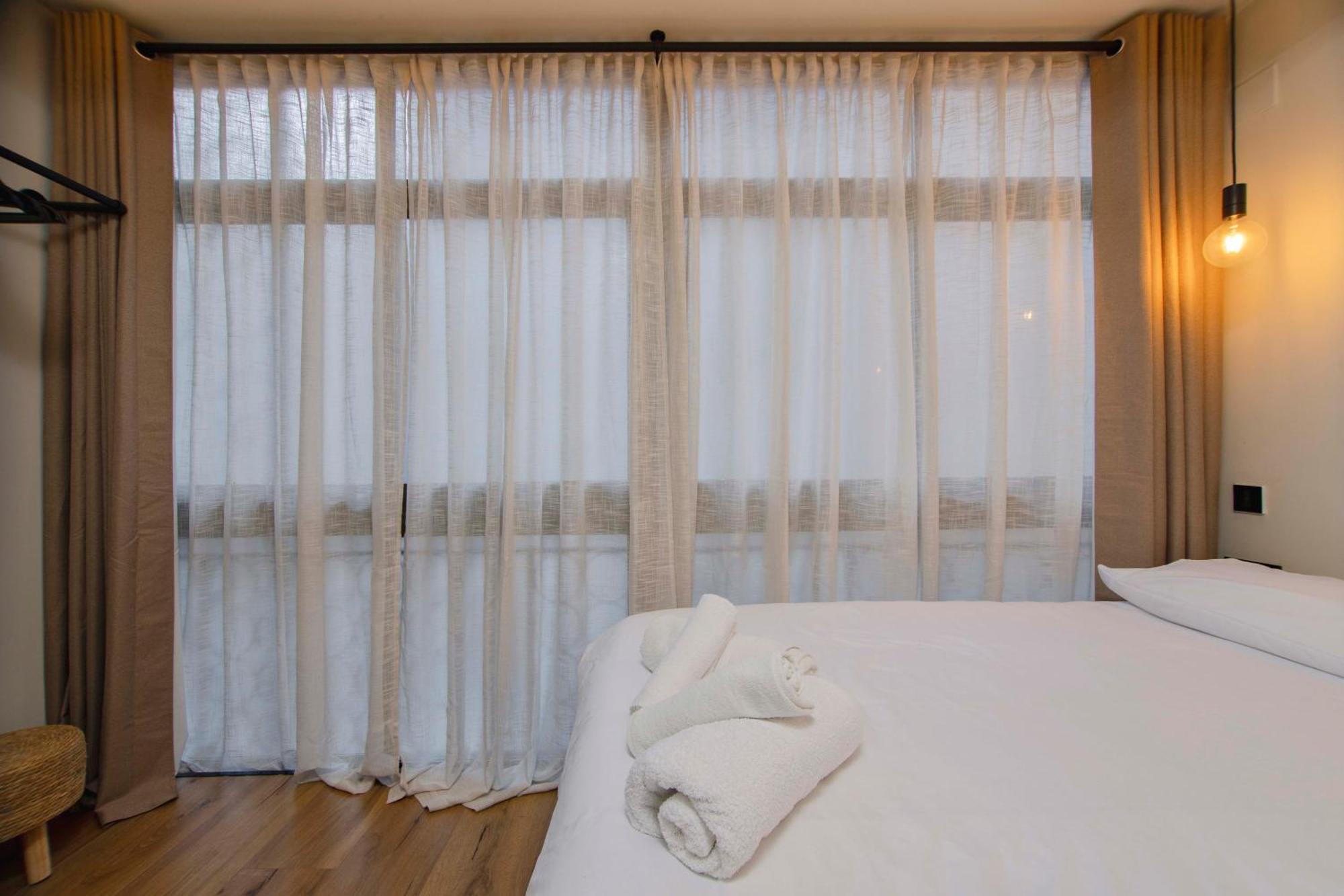 Apartamento Acogedor Frente A Mercat Central Valencia Bagian luar foto